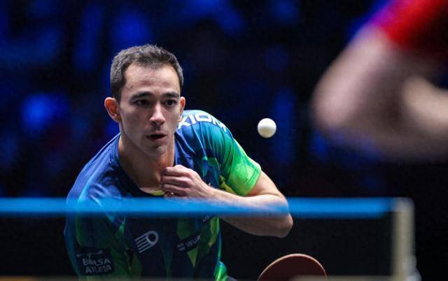 套装亮相 套装亮相